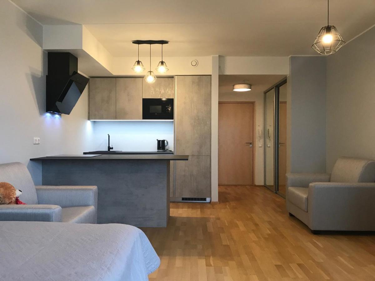 Apartment24 Yacht Club View Parnawa Zewnętrze zdjęcie